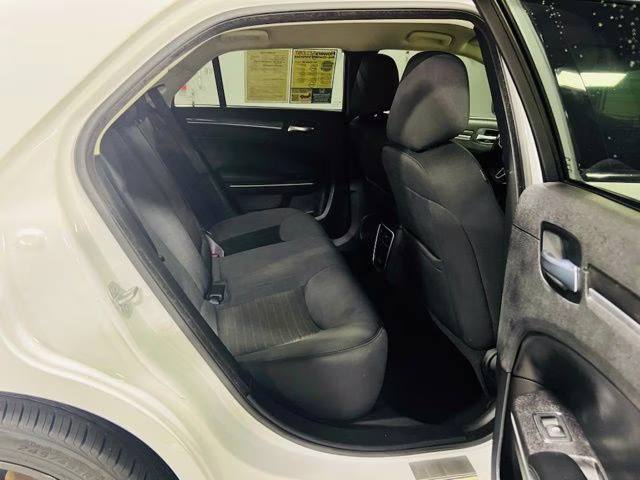 2021 Bright White Clearcoat Chrysler 300 Touring RWD Sedan