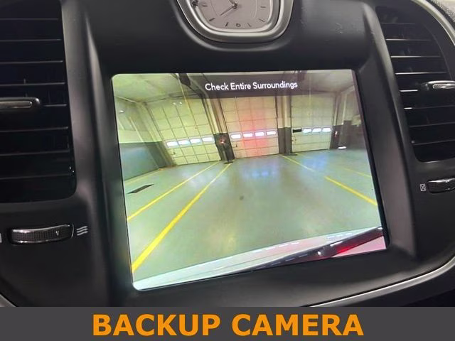 2021 Bright White Clearcoat Chrysler 300 Touring RWD Sedan