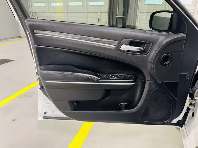 2021 Bright White Clearcoat Chrysler 300 Touring RWD Sedan