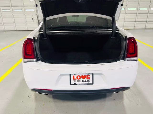 2021 Bright White Clearcoat Chrysler 300 Touring RWD Sedan
