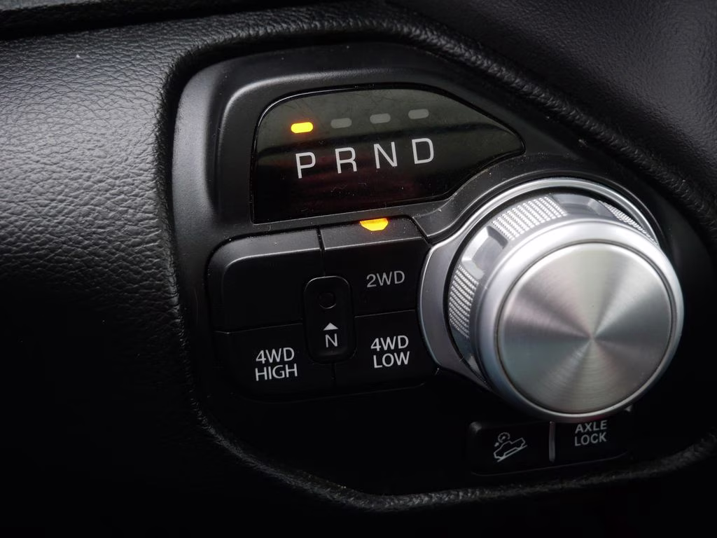 2019 Diamond Black Crystal Pearlcoat Ram 1500 Rebel 4X4 Truck