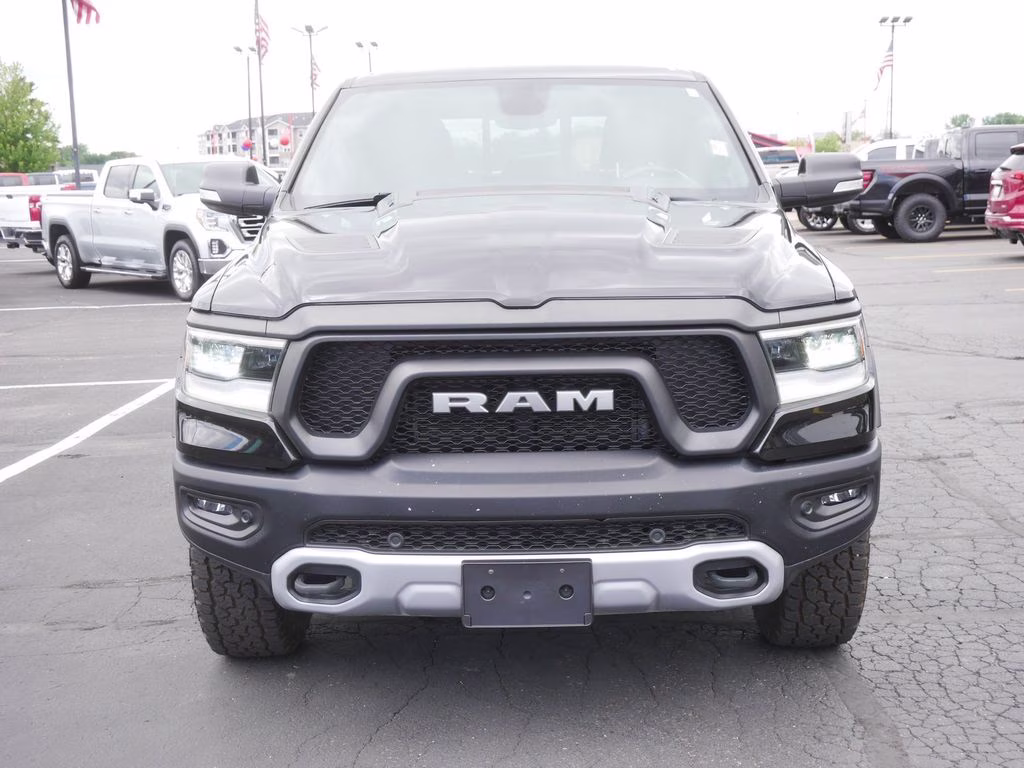 2019 Diamond Black Crystal Pearlcoat Ram 1500 Rebel 4X4 Truck