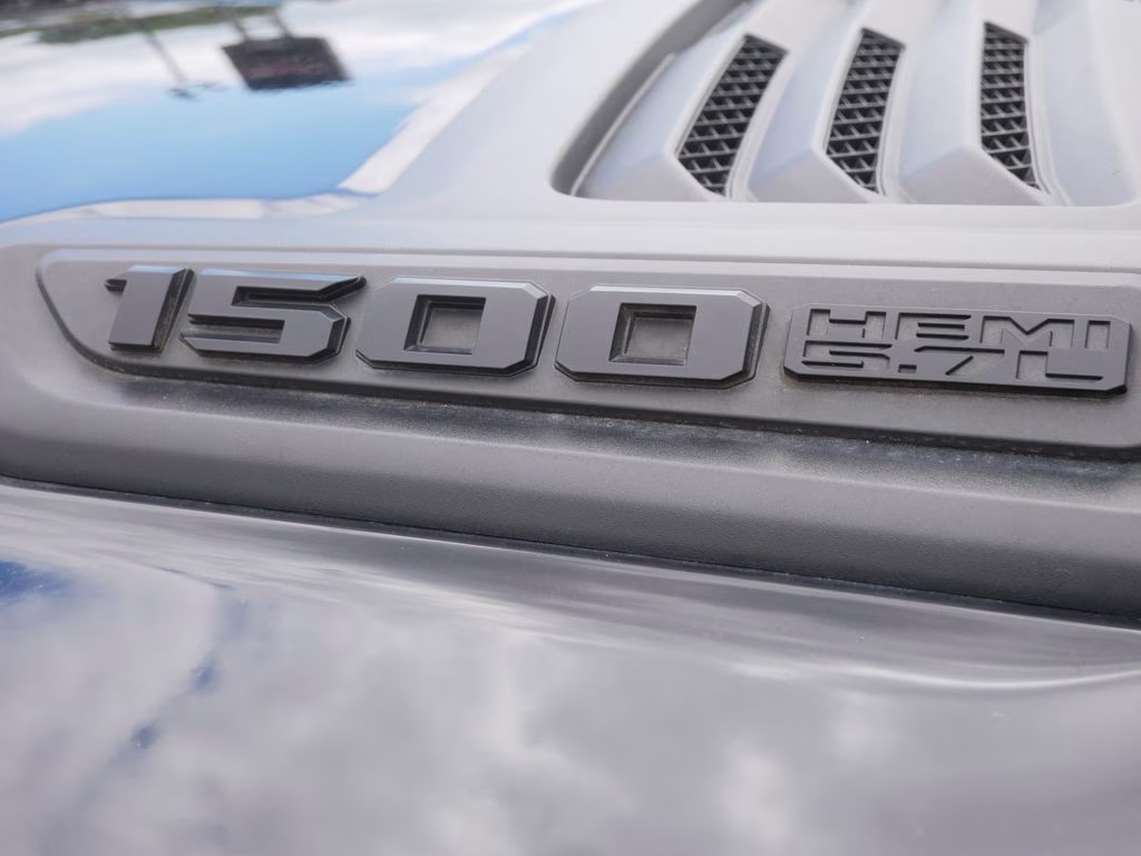 2019 Diamond Black Crystal Pearlcoat Ram 1500 Rebel 4X4 Truck
