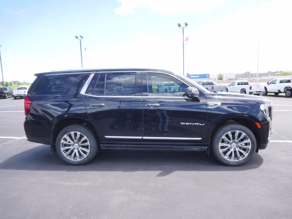 2021 Black GMC Yukon Denali 4X4 SUV