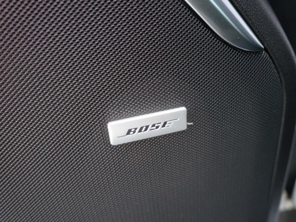 2021 White GMC Yukon Denali 4X4 SUV