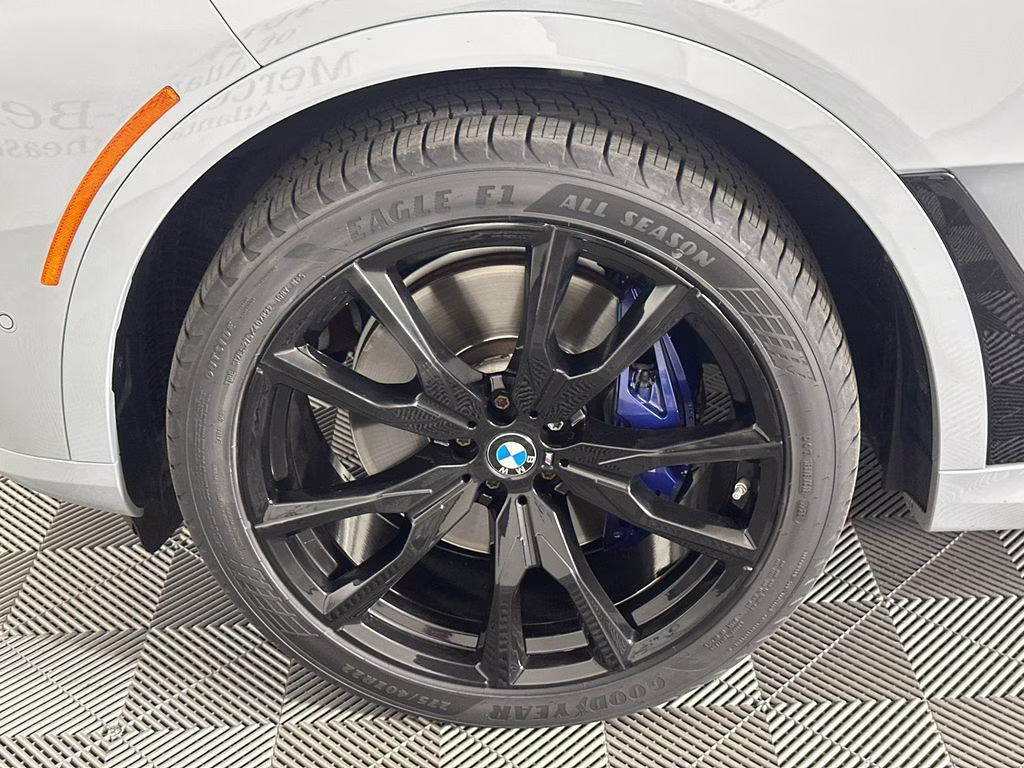 2024 Brooklyn Gray Metallic BMW X7 M60i AWD SUV