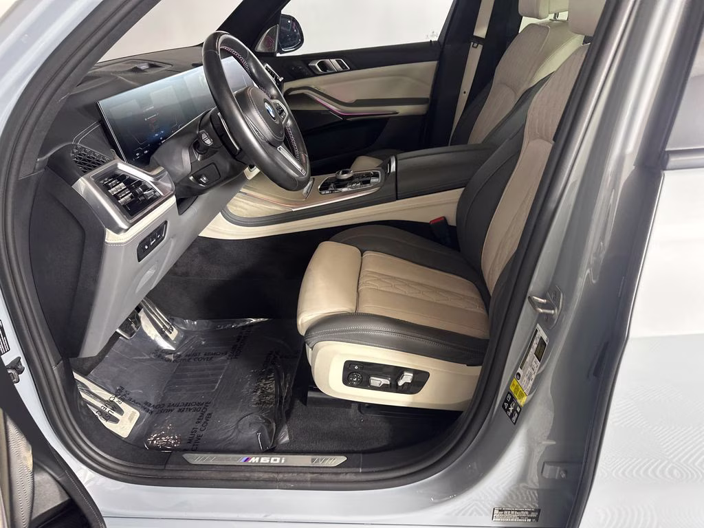 2024 Brooklyn Gray Metallic BMW X7 M60i AWD SUV