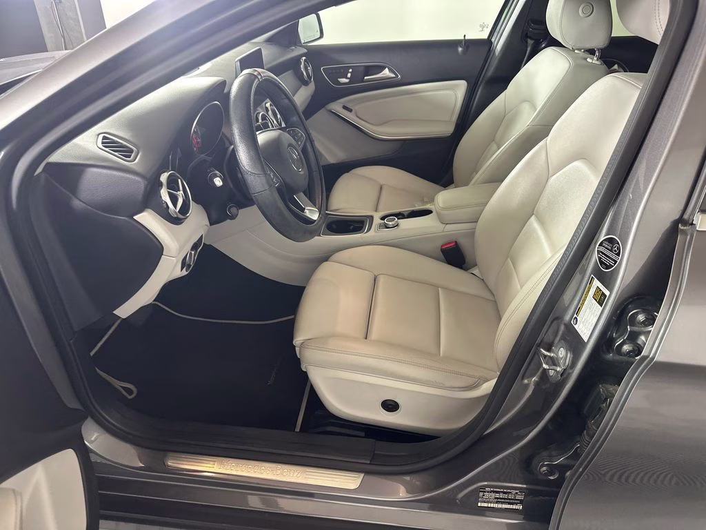 2020 Mountain Gray Metallic Mercedes-Benz GLA GLA 250 AWD SUV