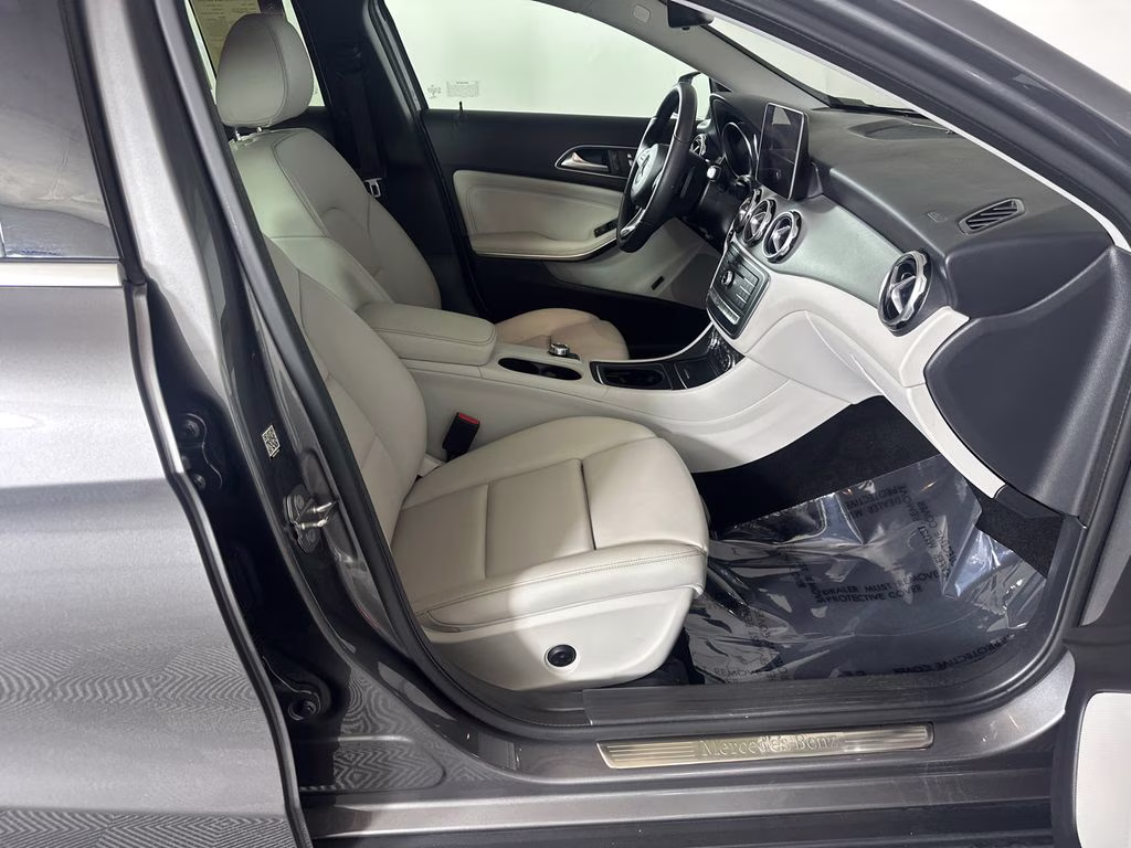 2020 Mountain Gray Metallic Mercedes-Benz GLA GLA 250 AWD SUV