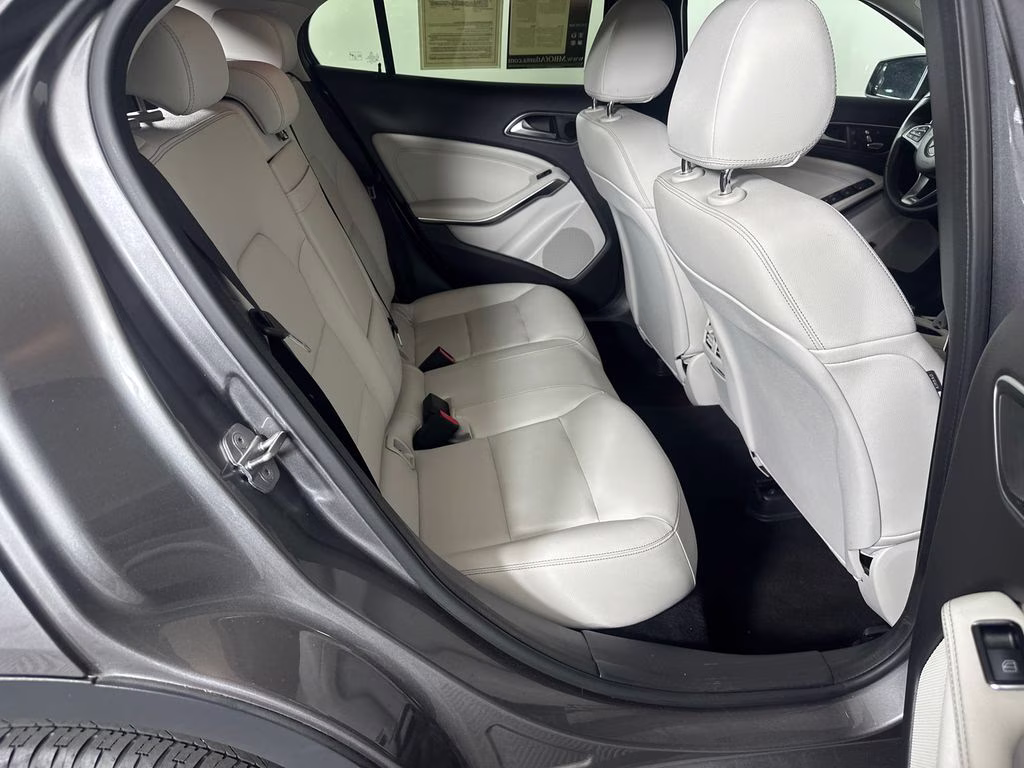 2020 Mountain Gray Metallic Mercedes-Benz GLA GLA 250 AWD SUV