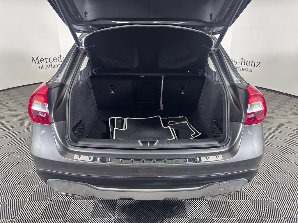 2020 Mountain Gray Metallic Mercedes-Benz GLA GLA 250 AWD SUV