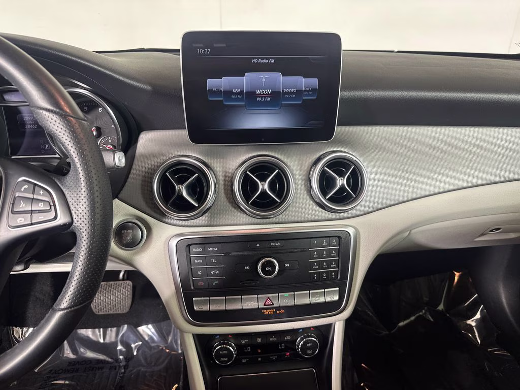 2020 Mountain Gray Metallic Mercedes-Benz GLA GLA 250 AWD SUV