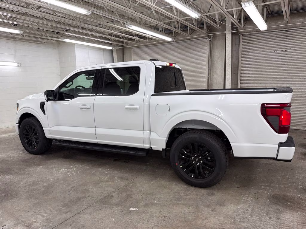 2026 OXFORD WHITE Ford F-150 XLT RWD Truck