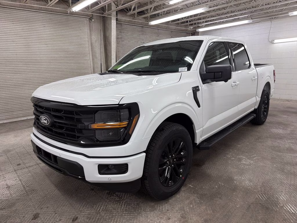 2026 OXFORD WHITE Ford F-150 XLT RWD Truck