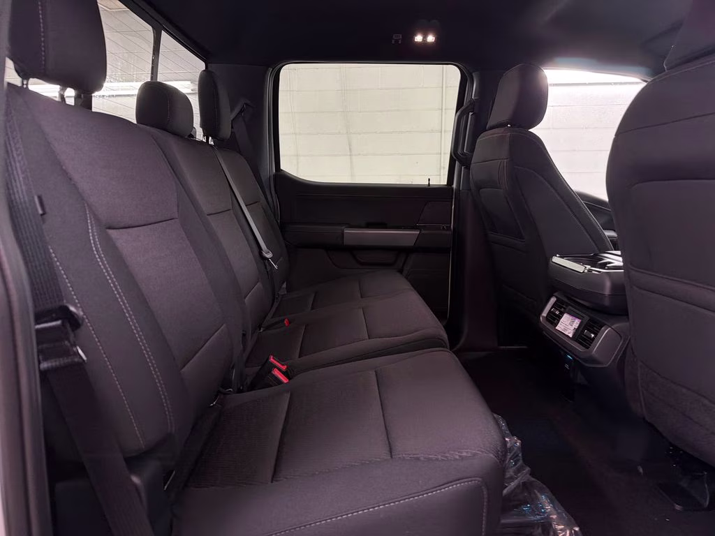 2026 OXFORD WHITE Ford F-150 XLT RWD Truck
