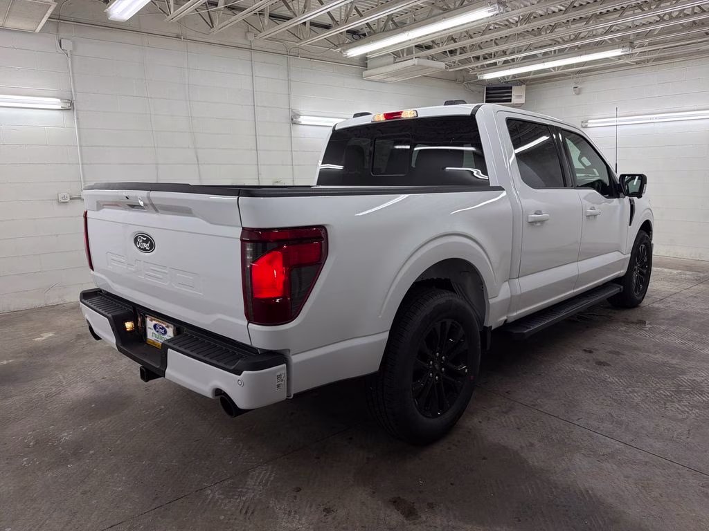 2026 OXFORD WHITE Ford F-150 XLT RWD Truck