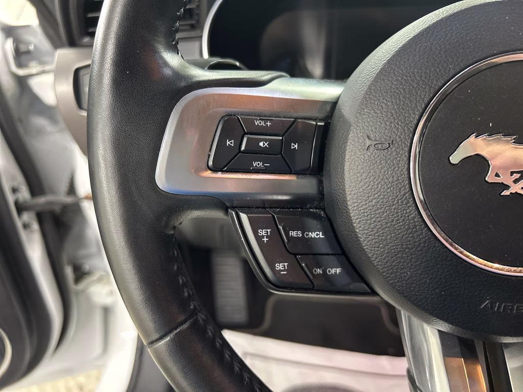 2019 Oxford White Ford Mustang EcoBoost Premium RWD Coupe