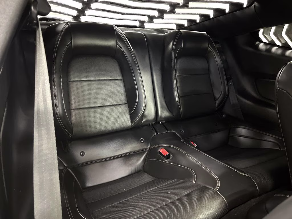 2019 Oxford White Ford Mustang EcoBoost Premium RWD Coupe