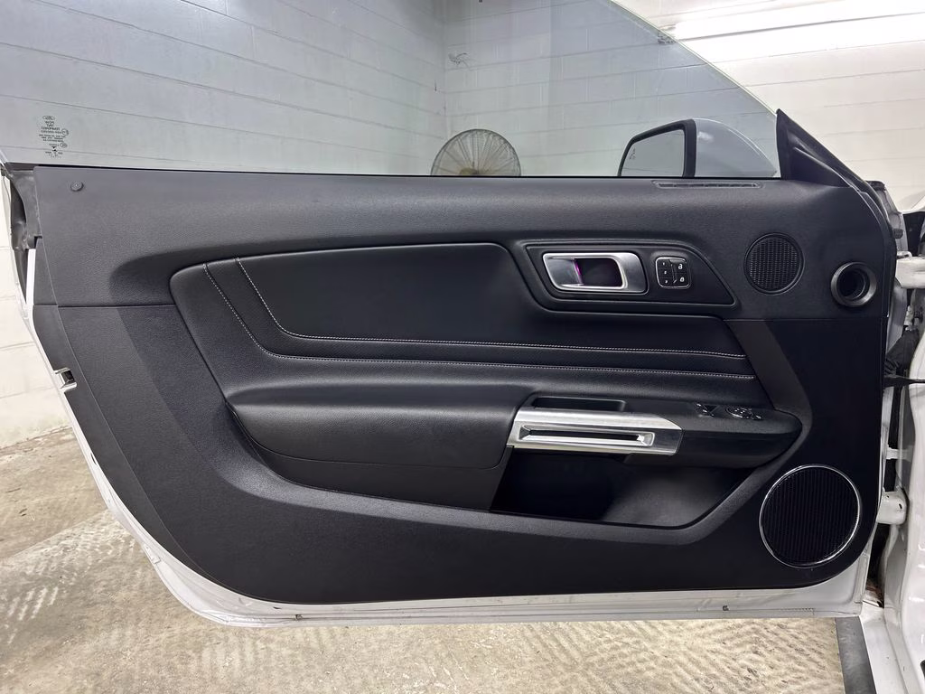 2019 Oxford White Ford Mustang EcoBoost Premium RWD Coupe