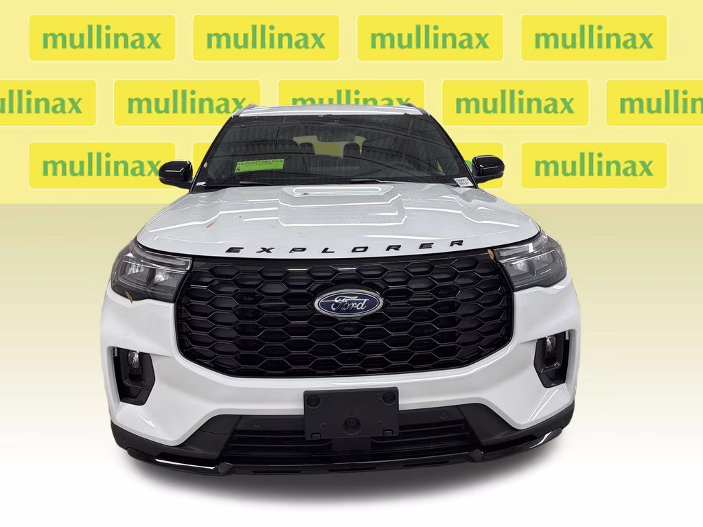 2026 STAR WHITE TRI-COAT Ford Explorer ST-Line RWD SUV