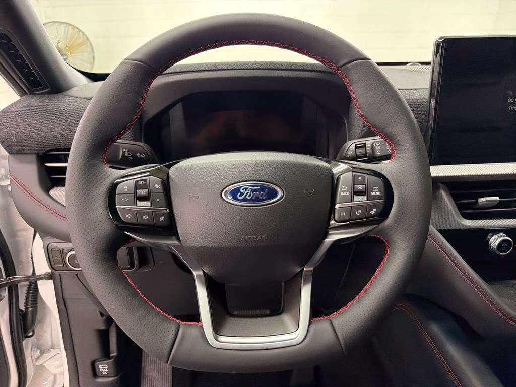 2026 STAR WHITE TRI-COAT Ford Explorer ST-Line RWD SUV