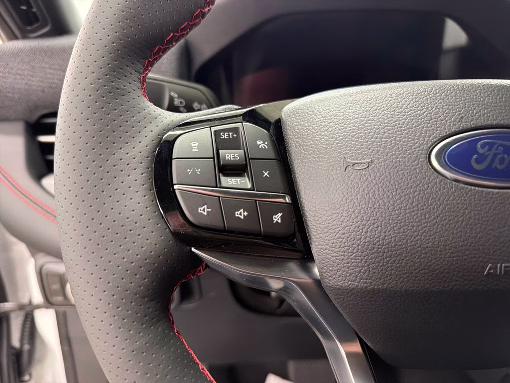 2026 STAR WHITE TRI-COAT Ford Explorer ST-Line RWD SUV