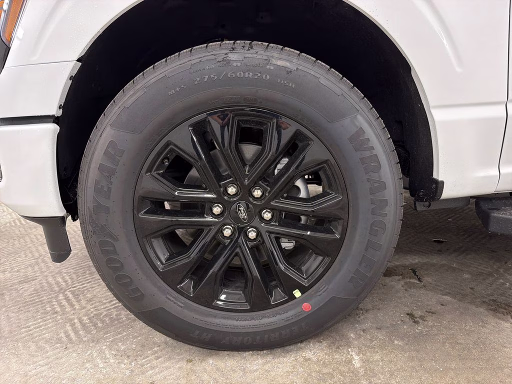 2026 OXFORD WHITE Ford F-150 XLT RWD Truck