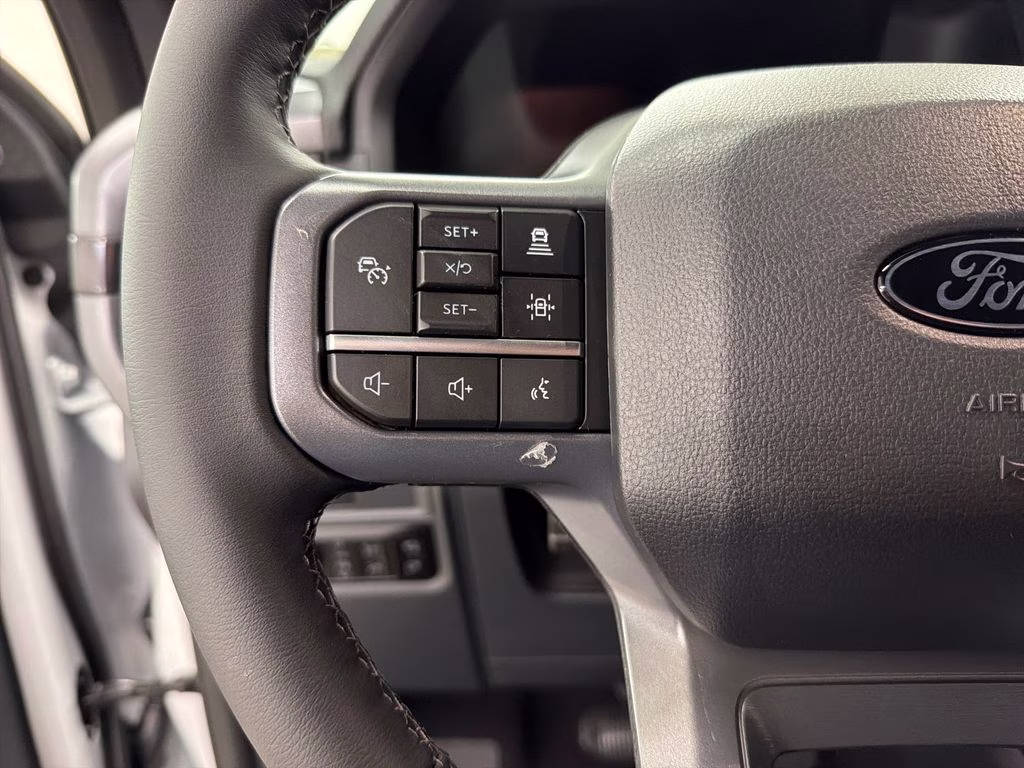 2026 OXFORD WHITE Ford F-150 XLT RWD Truck