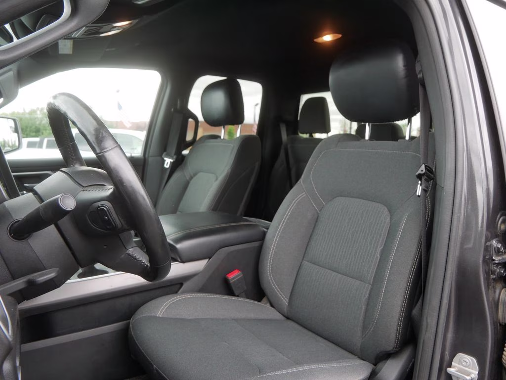 2019 Granite Crystal Metallic Clearcoat Ram 1500 Big Horn 4X4 Truck