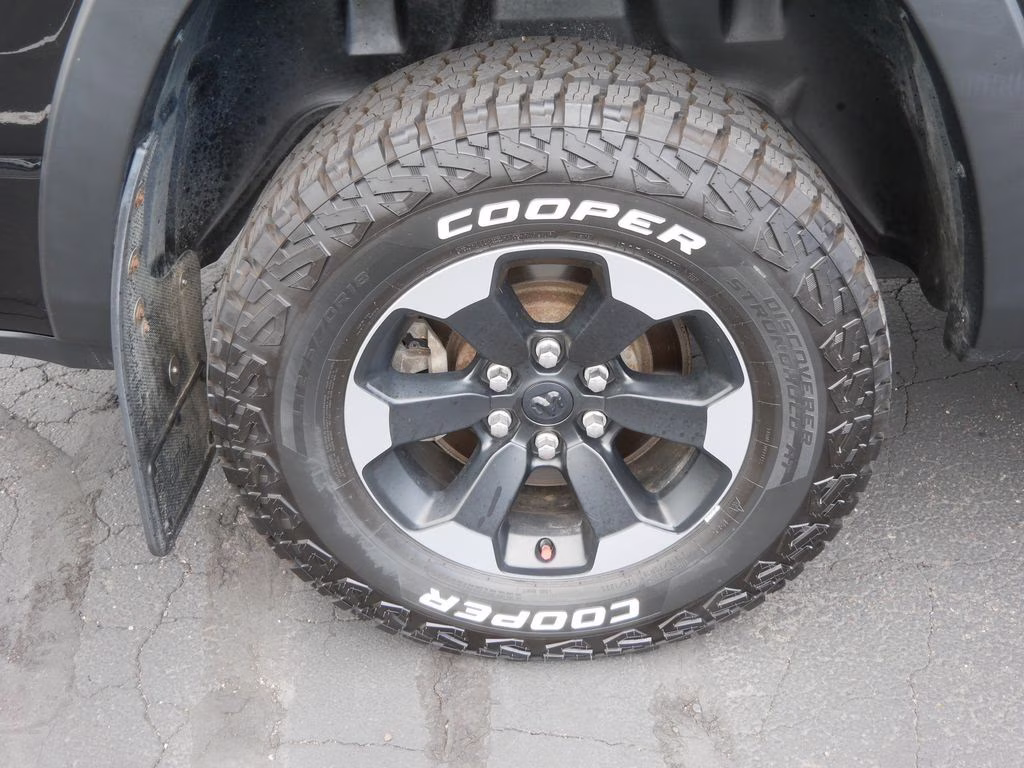 2019 Diamond Black Crystal Pearlcoat Ram 1500 Rebel 4X4 Truck