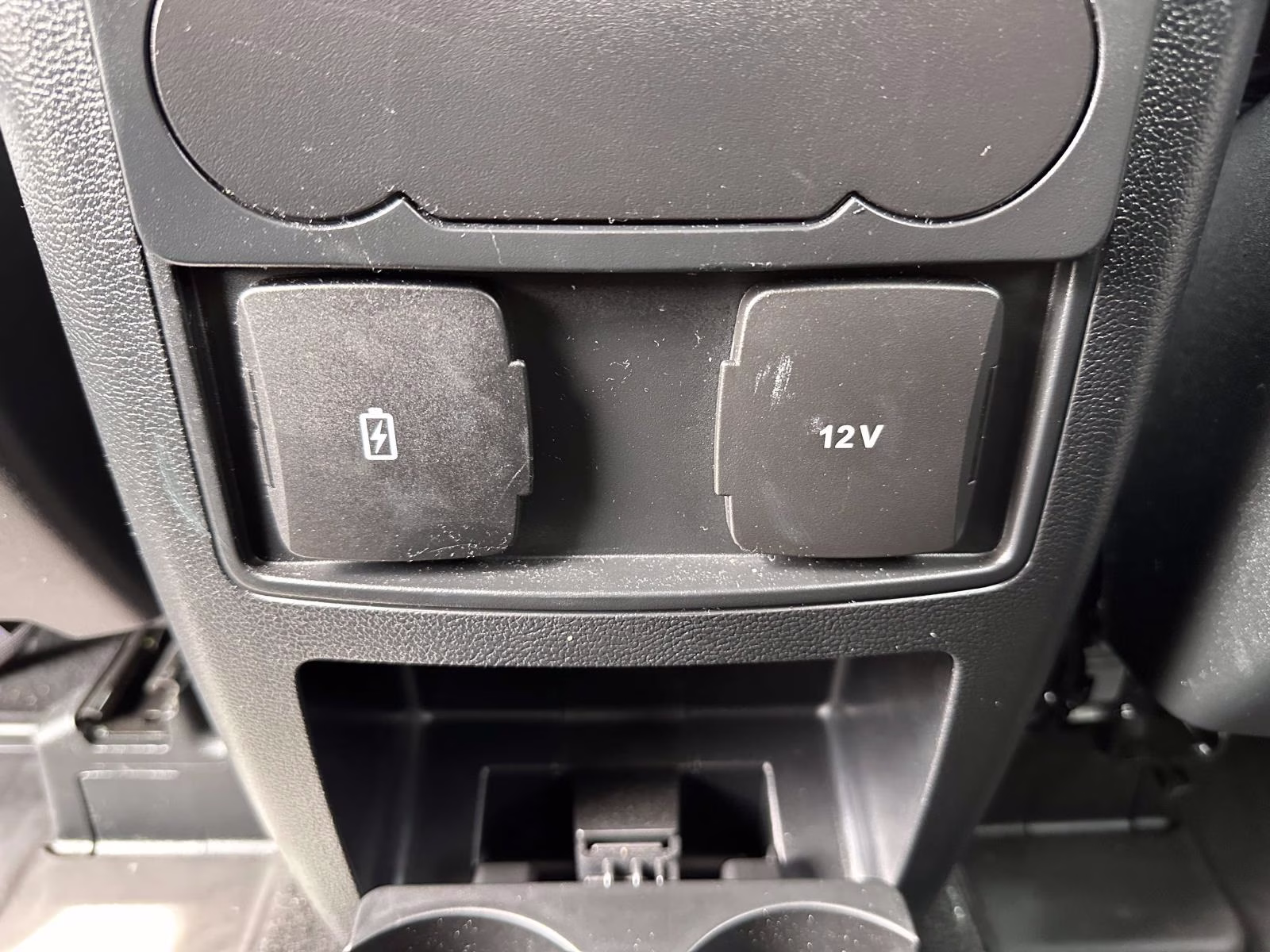 2023 Carbonized Gray Metallic Ford Explorer XLT 4WD 4X4 SUV