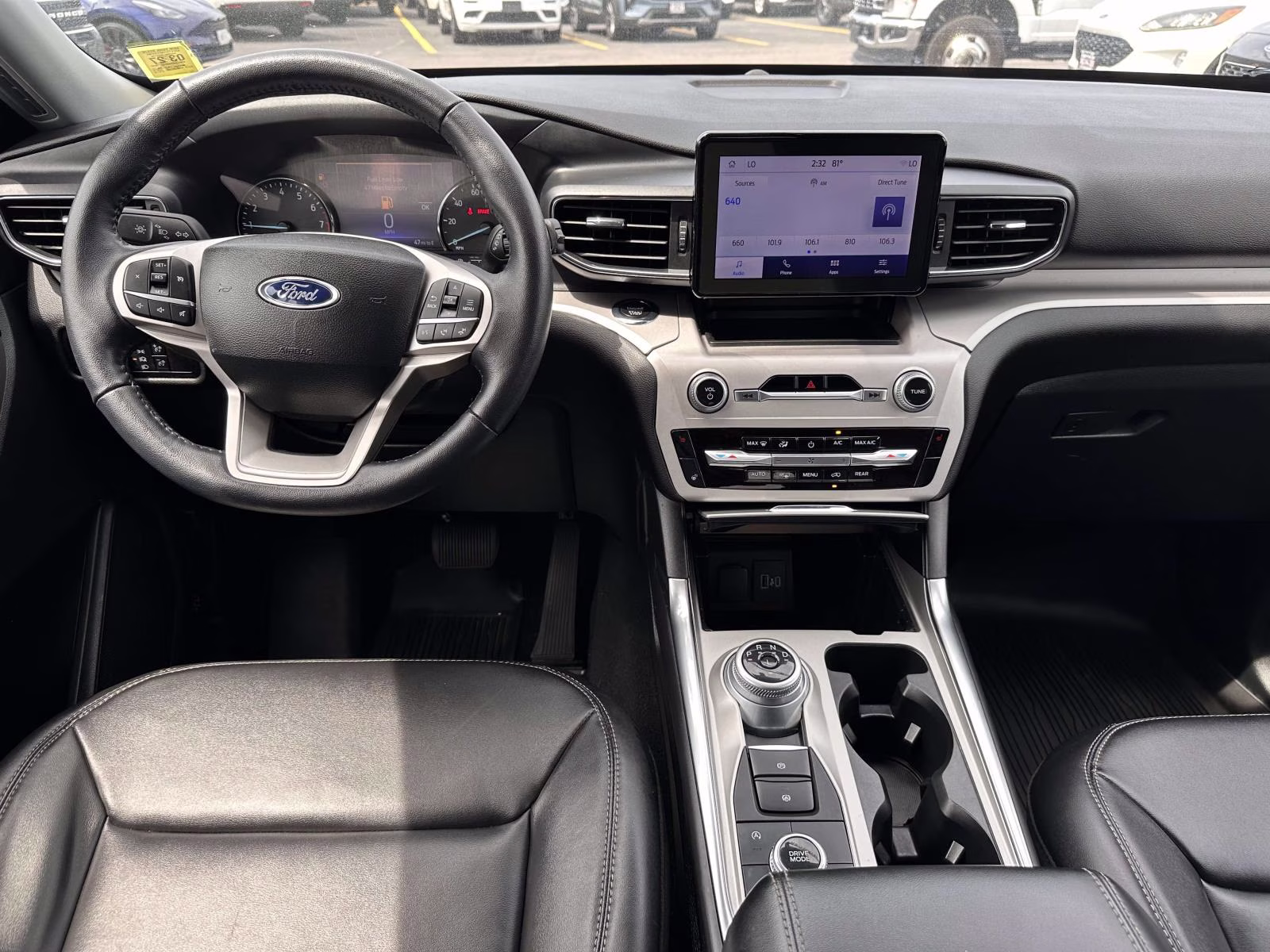 2023 Carbonized Gray Metallic Ford Explorer XLT 4WD 4X4 SUV