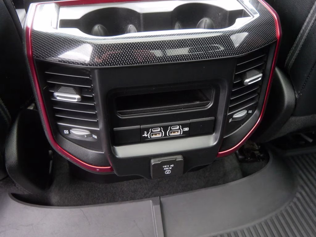 2019 Diamond Black Crystal Pearlcoat Ram 1500 Rebel 4X4 Truck