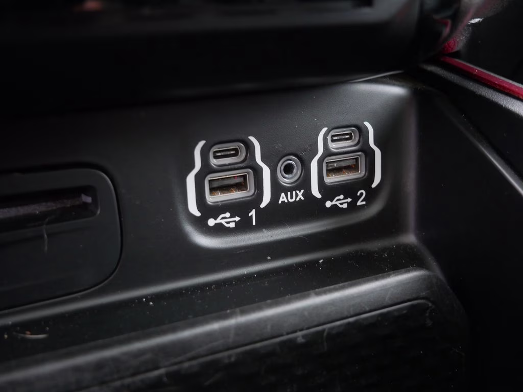 2019 Diamond Black Crystal Pearlcoat Ram 1500 Rebel 4X4 Truck