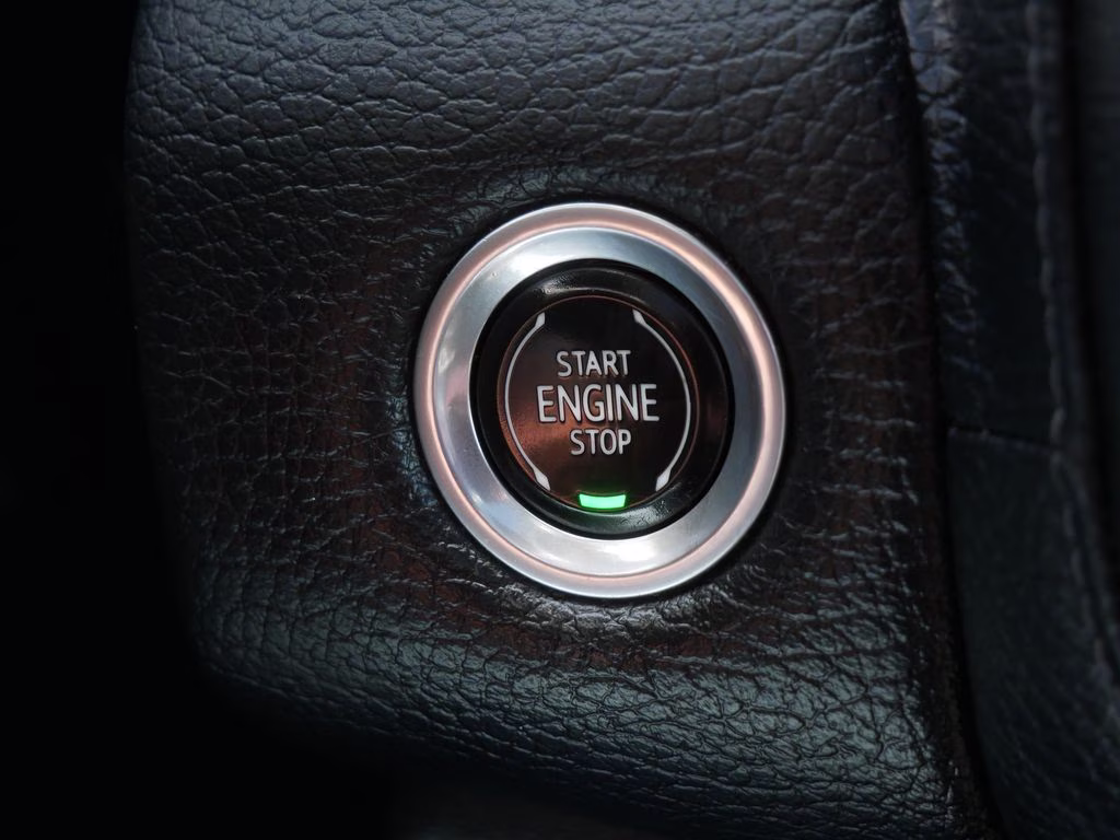 2021 White GMC Yukon Denali 4X4 SUV