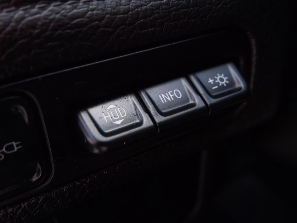 2021 White GMC Yukon Denali 4X4 SUV
