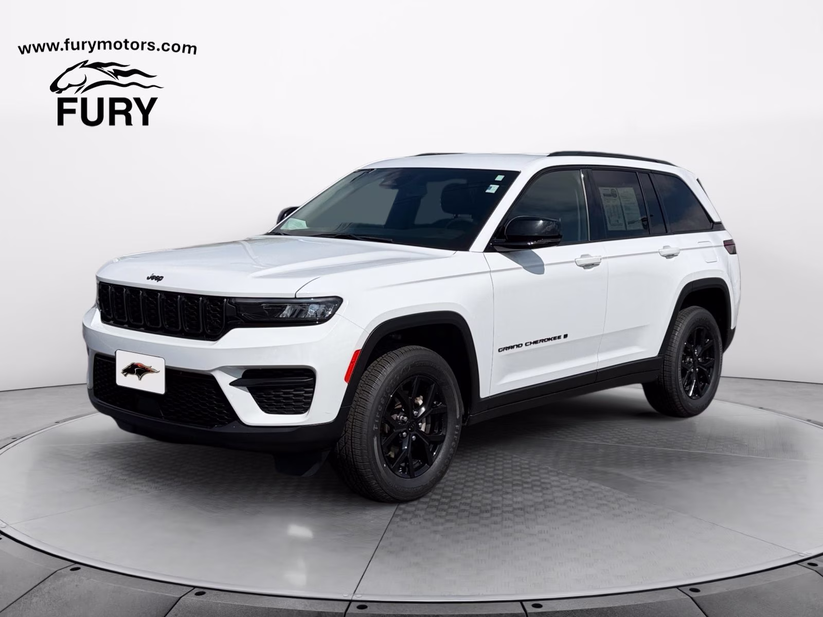2024 Bright White Clearcoat Jeep Grand Cherokee Altitude 4X4 SUV