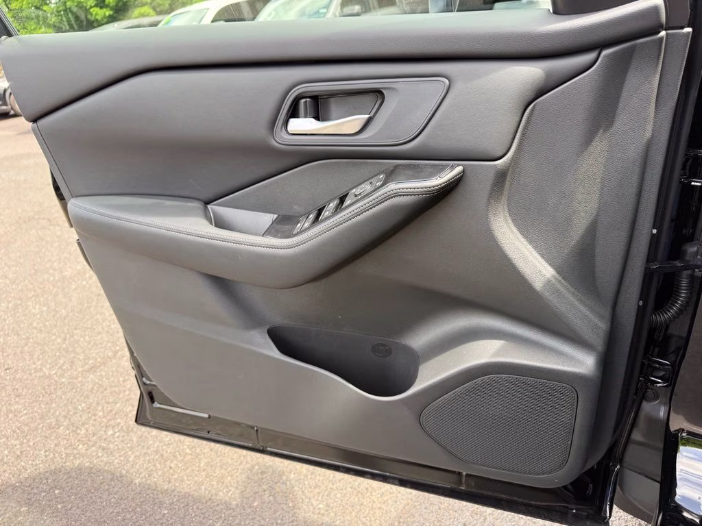 2026 Super Black Nissan Rogue SV AWD SUV