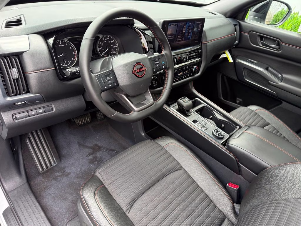 2026 Everest White Pearl Tricoat Nissan Pathfinder Rock Creek 4X4 SUV