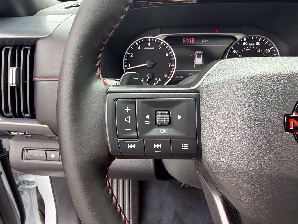 2026 Everest White Pearl Tricoat Nissan Pathfinder Rock Creek 4X4 SUV