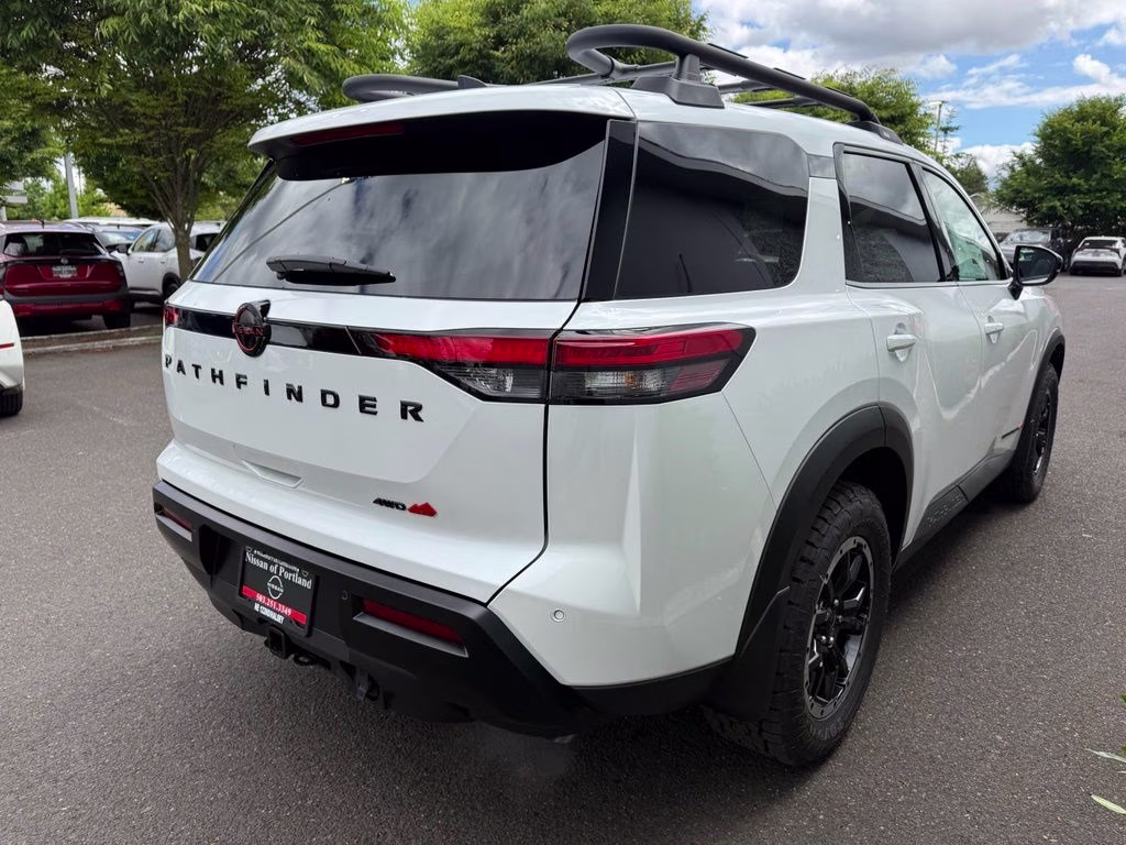 2026 Everest White Pearl Tricoat Nissan Pathfinder Rock Creek 4X4 SUV