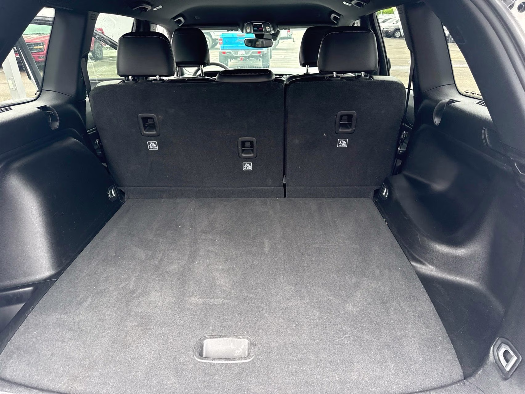 2024 Bright White Clearcoat Jeep Grand Cherokee Altitude 4X4 SUV