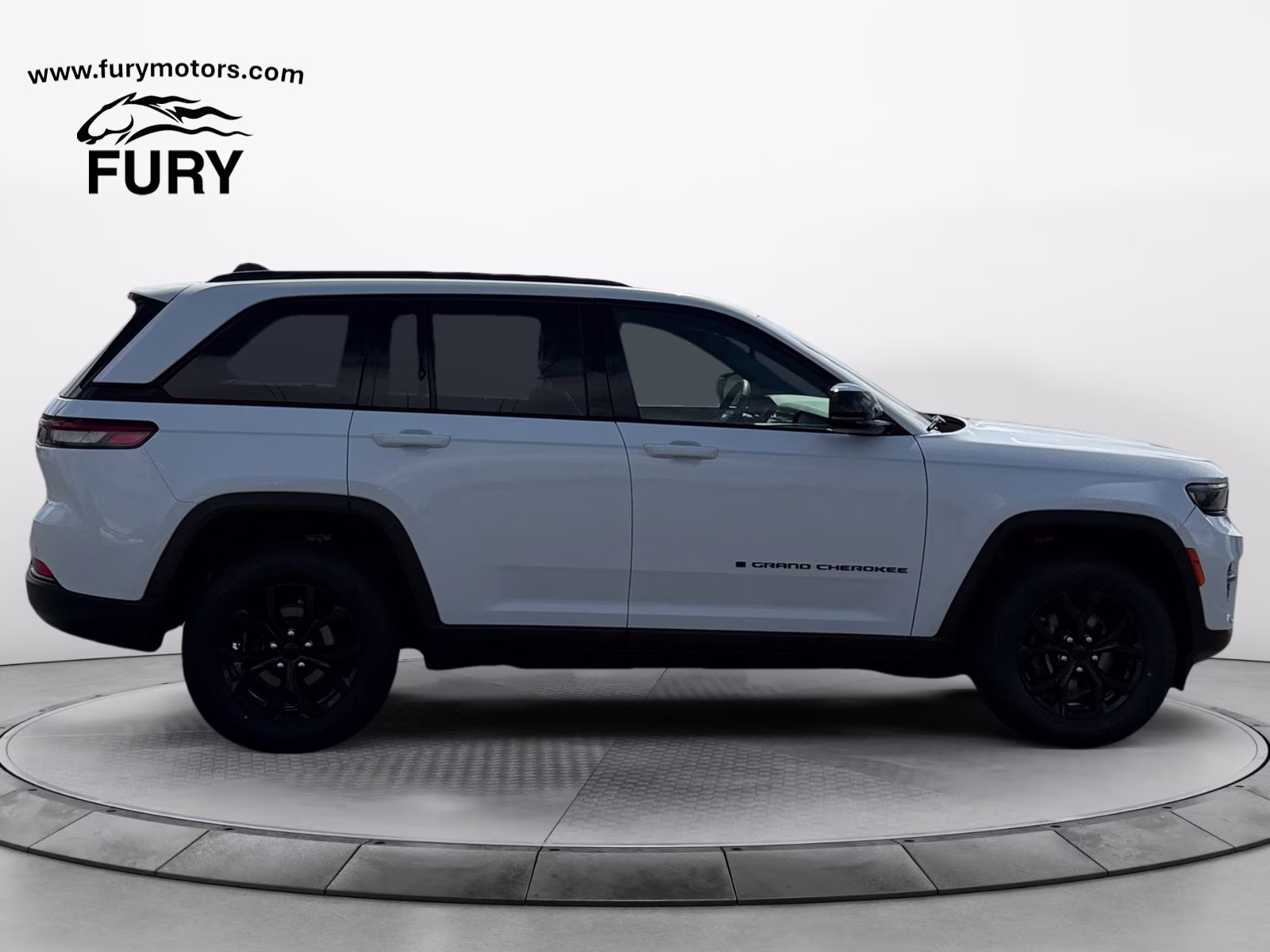 Used 2024 Jeep Grand Cherokee Altitude with VIN 1C4RJHAG3R8519895 for sale in Stillwater, Minnesota