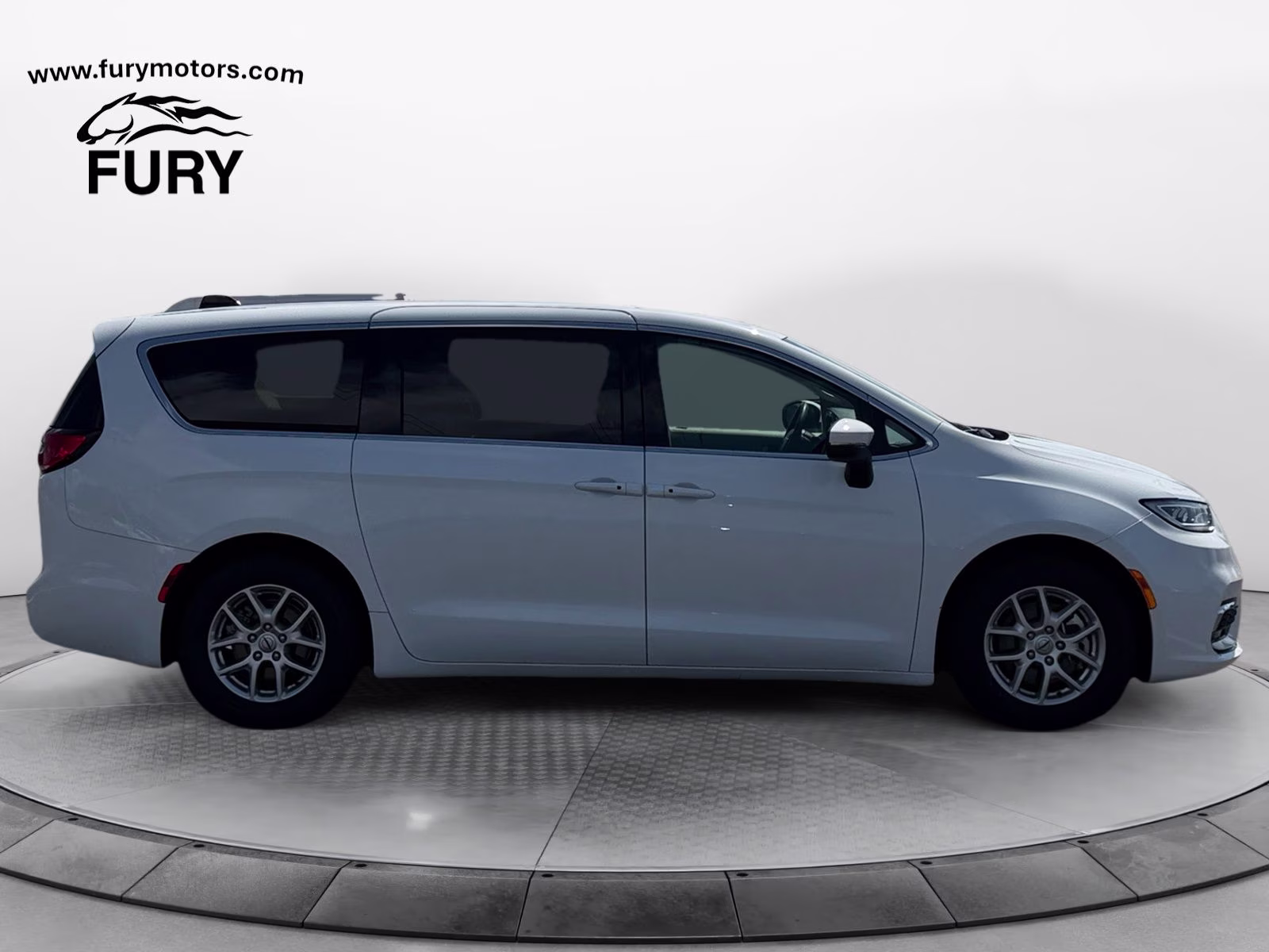 Used 2023 Chrysler Pacifica Touring L with VIN 2C4RC1BG3PR597028 for sale in Stillwater, Minnesota