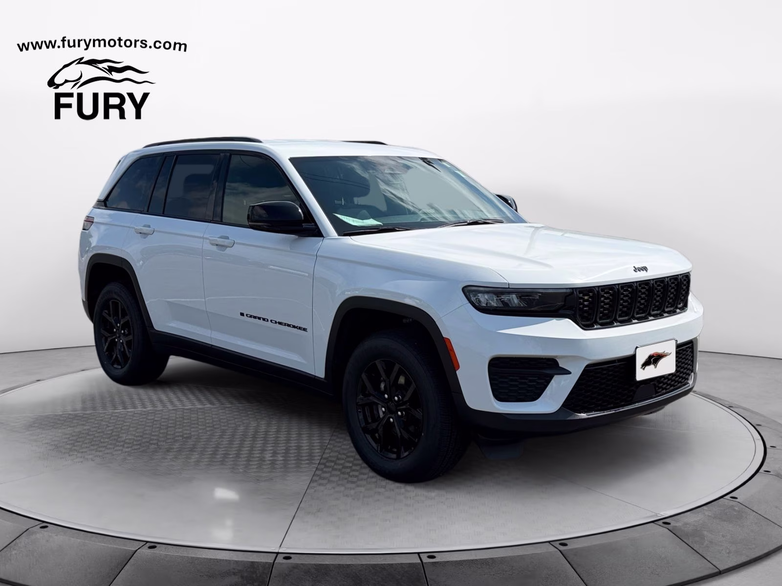 2024 Bright White Clearcoat Jeep Grand Cherokee Altitude 4X4 SUV