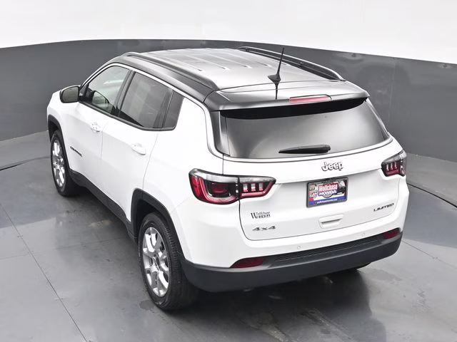 2025 Jeep Compass Limited - Photo 30