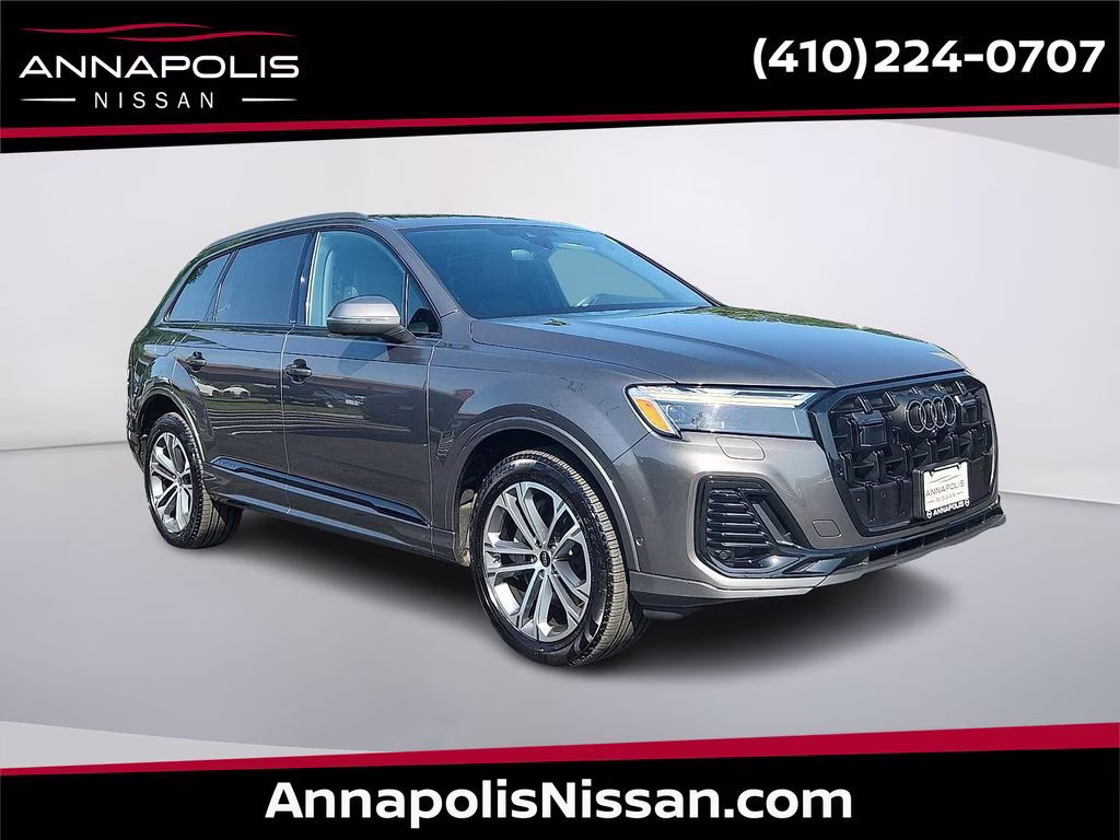 2025 Gray Metallic Audi Q7 45 Premium Plus AWD SUV