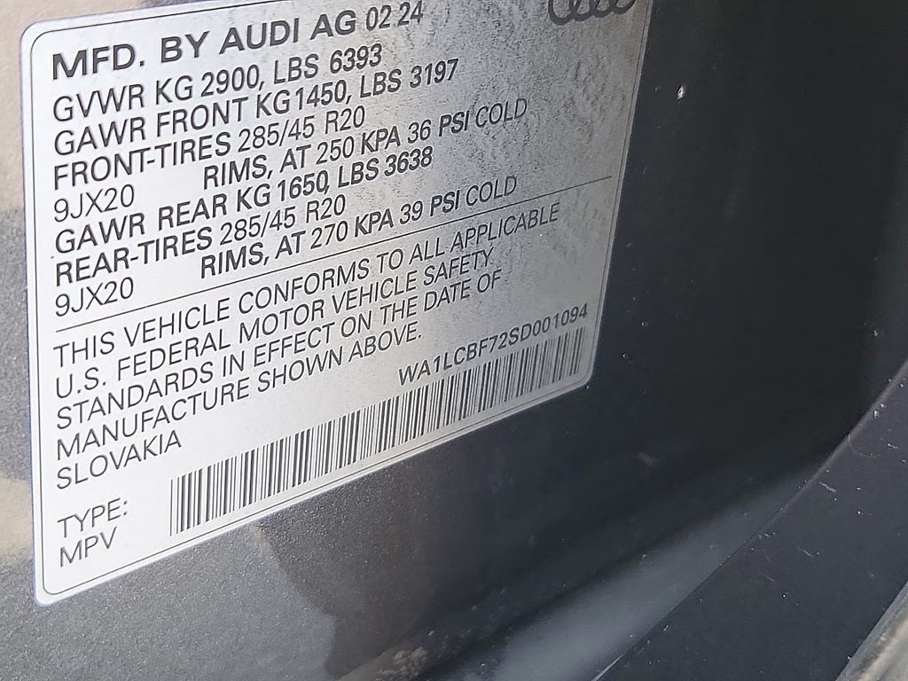 2025 Gray Metallic Audi Q7 45 Premium Plus AWD SUV