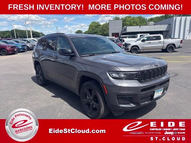 2024 Baltic Gray Metallic Clearcoat Jeep Grand Cherokee L Altitude X 4X4 SUV