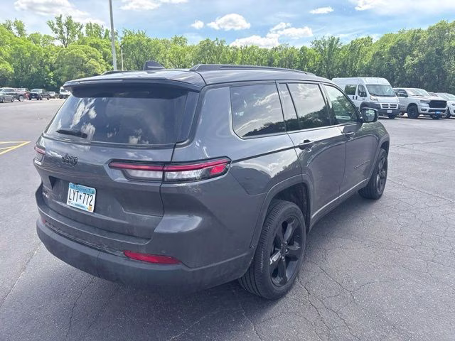 2024 Baltic Gray Metallic Clearcoat Jeep Grand Cherokee L Altitude X 4X4 SUV